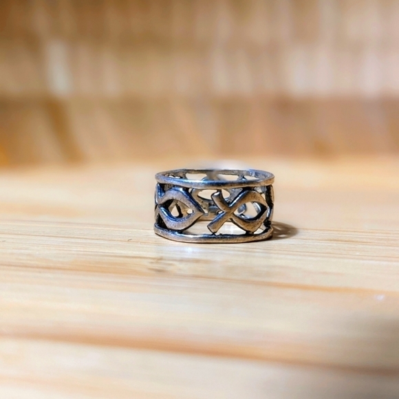 Ichthys Fish Ring in Sterling Silver - Picture 2 of 9